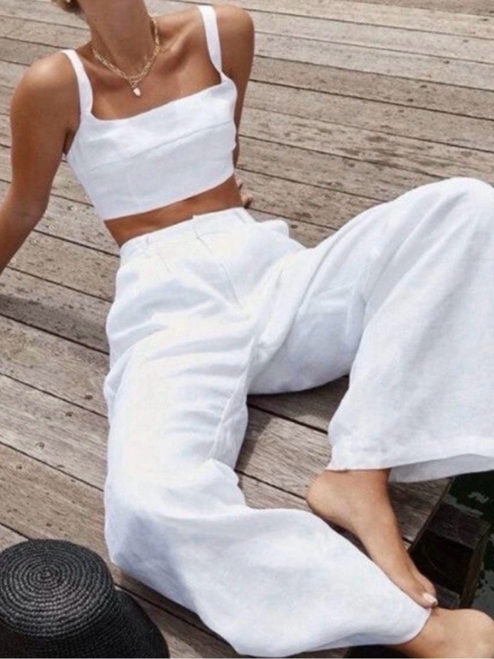 Dissh- never worn White High-Waist Wide-Leg Linen Pants; NWT